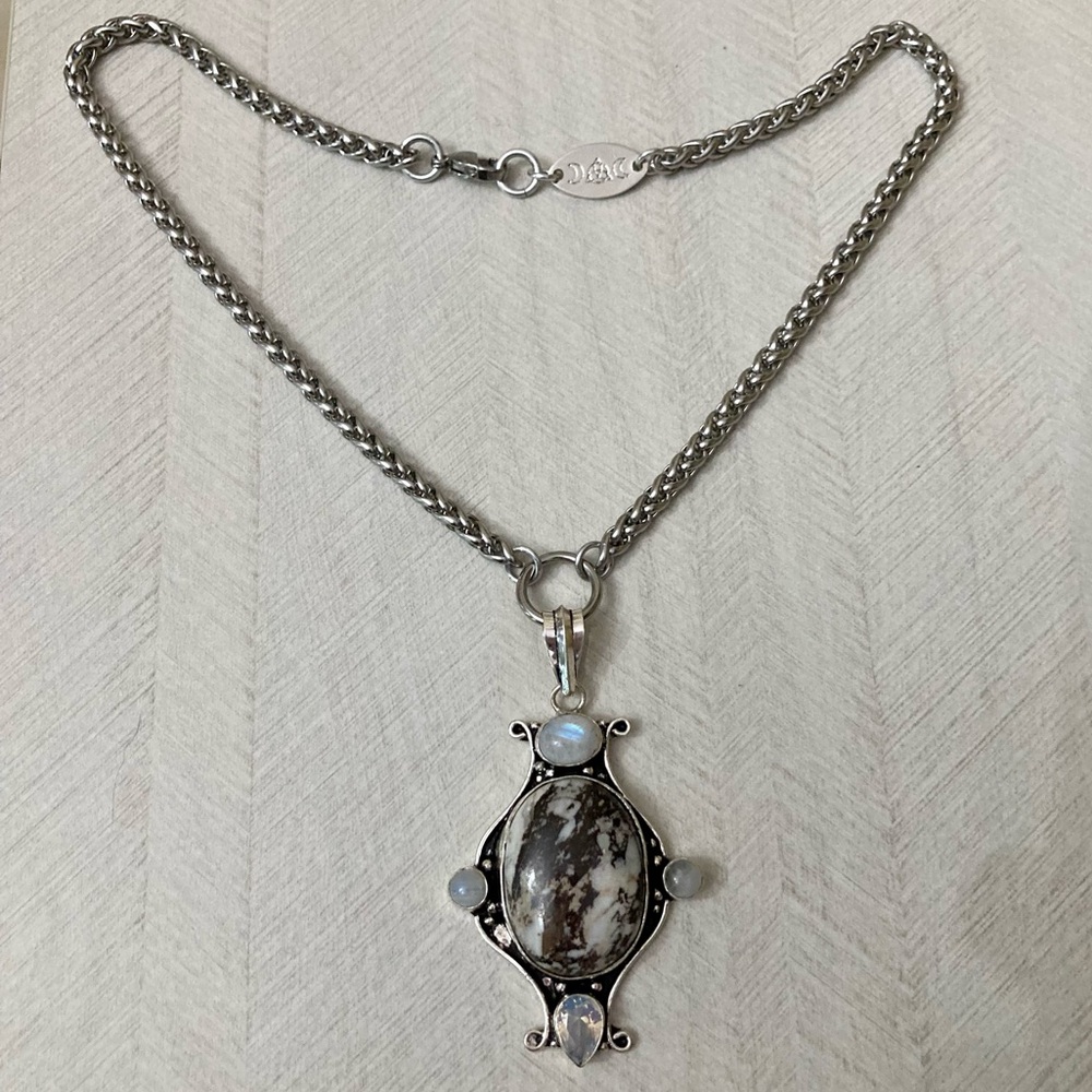 Genuine moonstone white & brown agate gemstones & opalite boho silver necklace - Picture 15 of 15